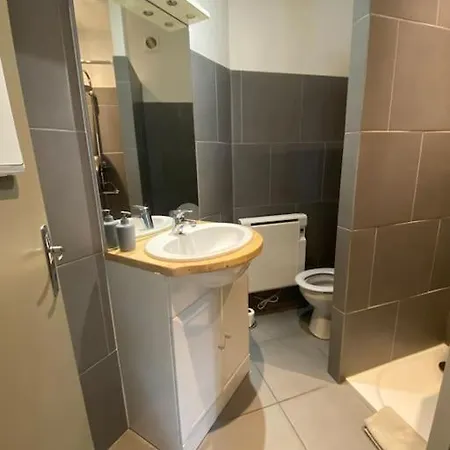 Le B2, Parking Prive Apartamento Carcasona