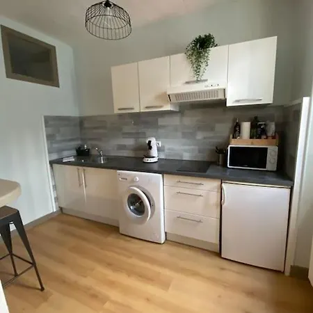Le B2, Parking Prive Apartamento *